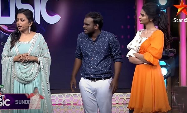 Varsha Immanuel start music program promo going viral