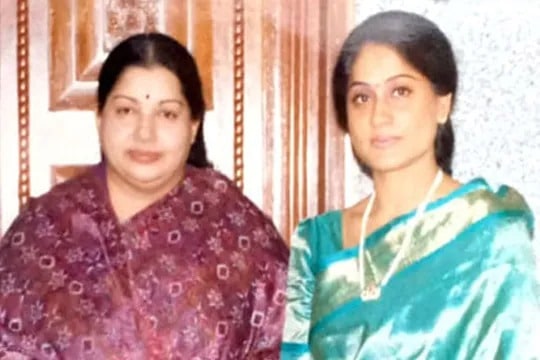 Vijayashanti unseen pictures