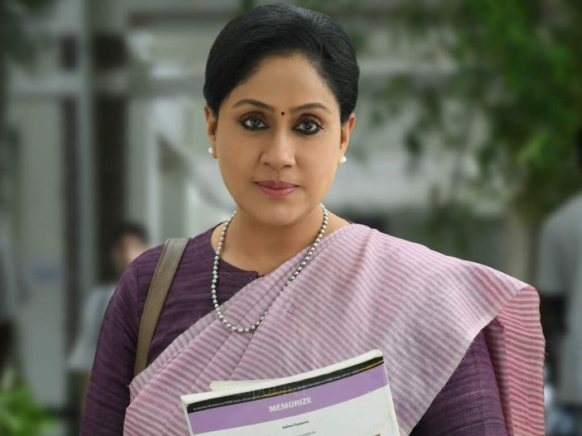 Vijayashanti unseen pictures