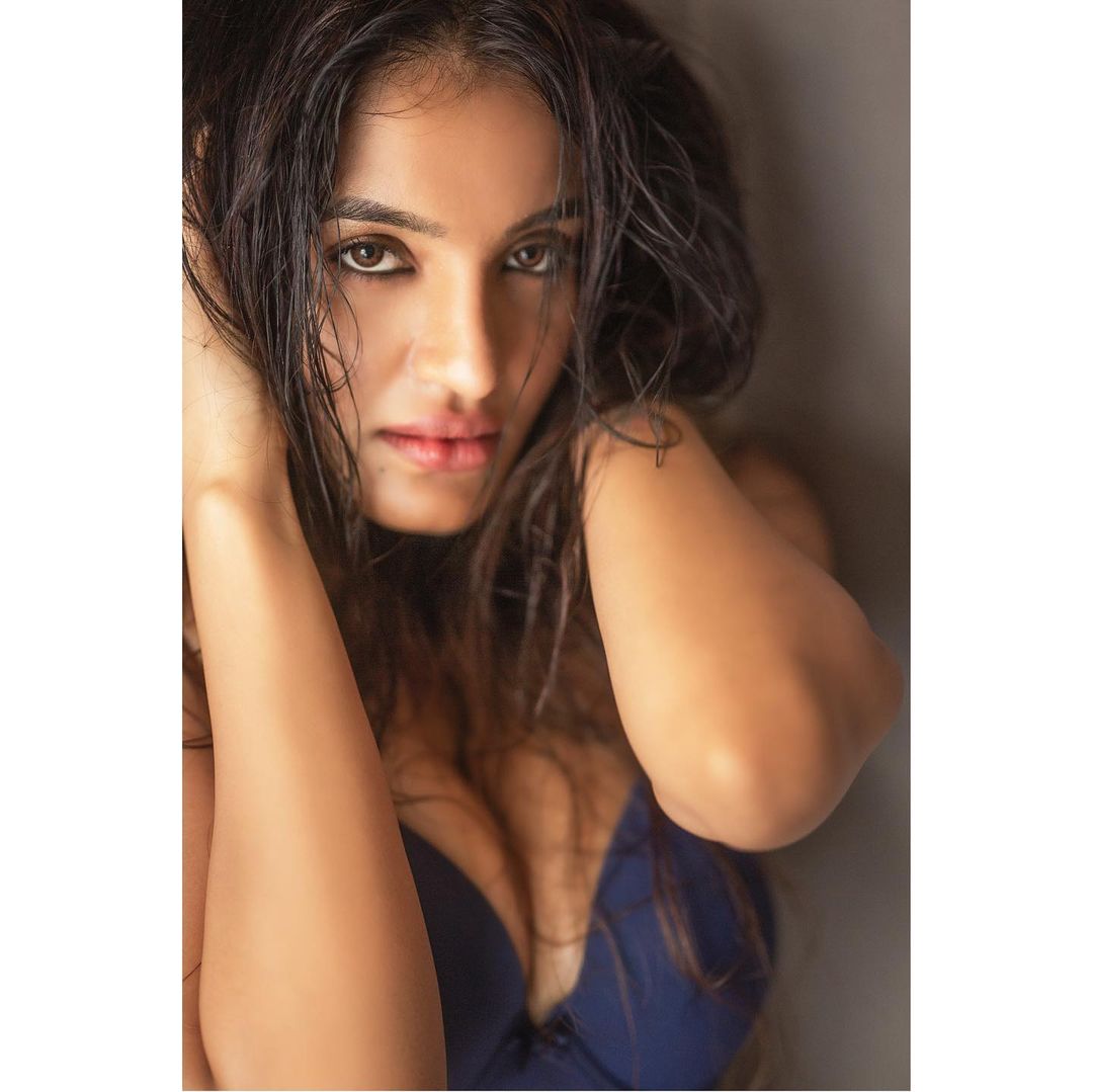 rgv-heroine-sonia-naresh-heroine-images