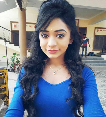 Actress Chandana Shetty Images