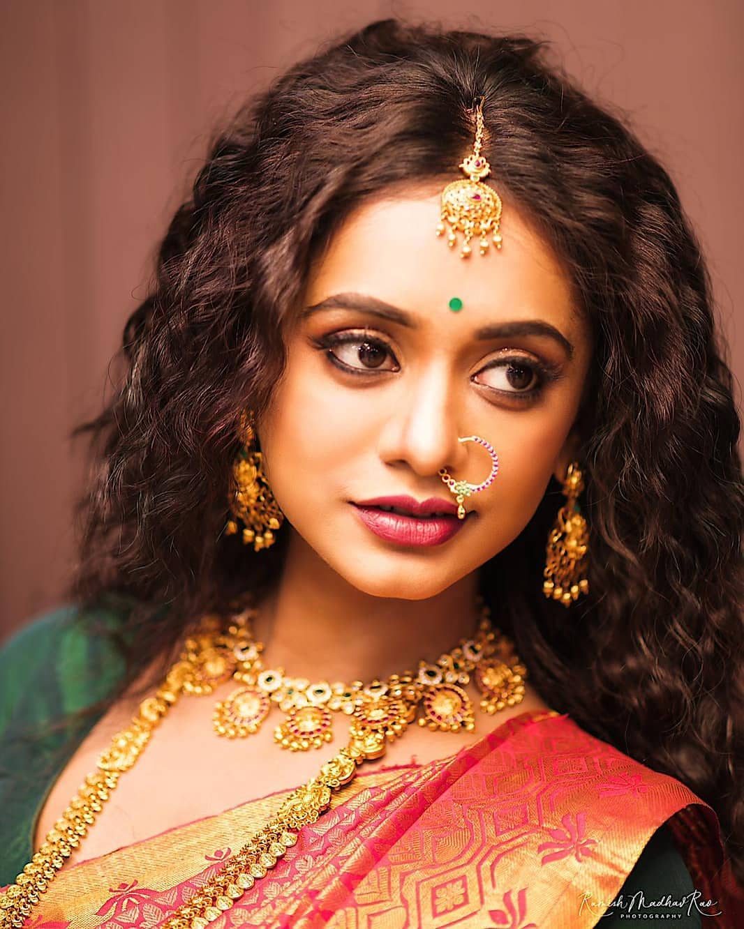 Actress Chandana Shetty Images