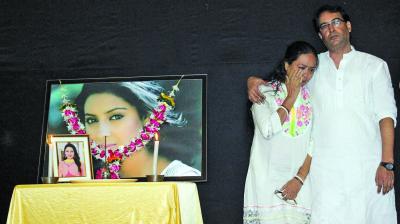 pratyusha parents
