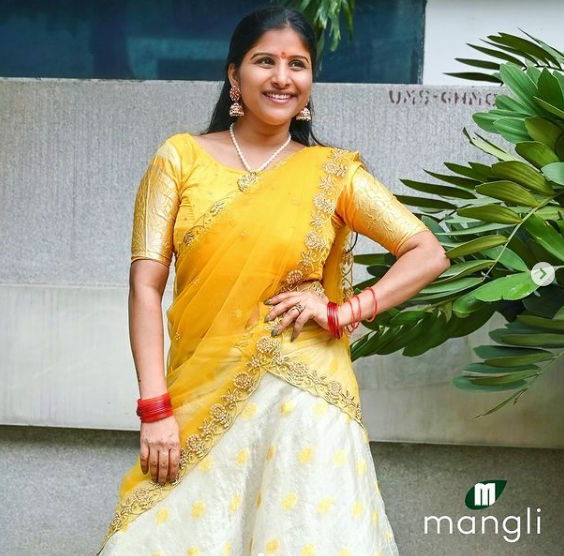 Bigg Boss 5 Telugu Contestant Singer Mangli