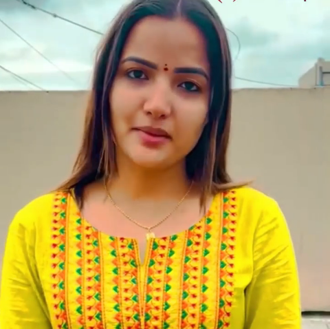 Bigg Boss 5 Telugu Contestant Siri Hanumanth