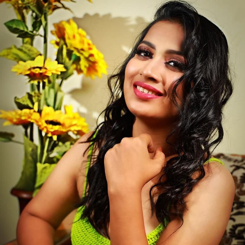 actress inaya sultana unknown details