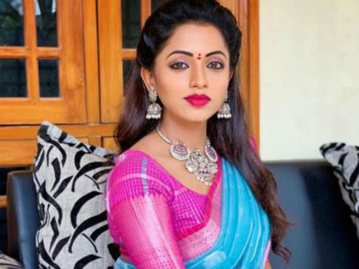 bigg boss 5 contestants