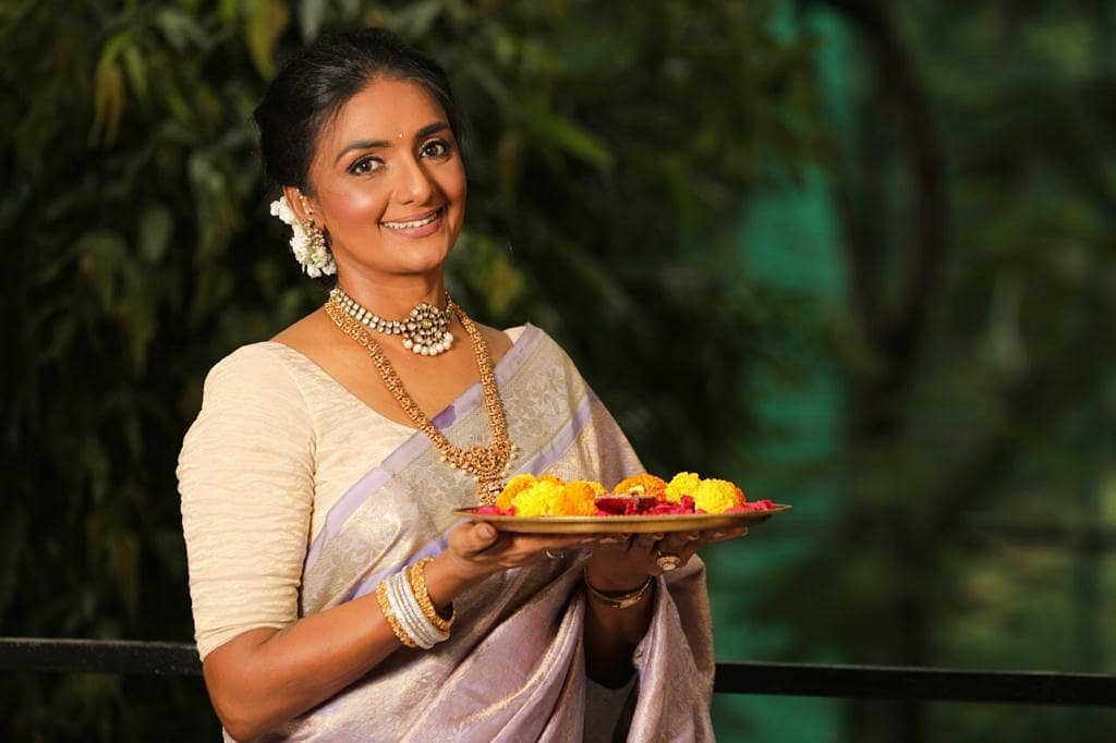 santhi priya 2