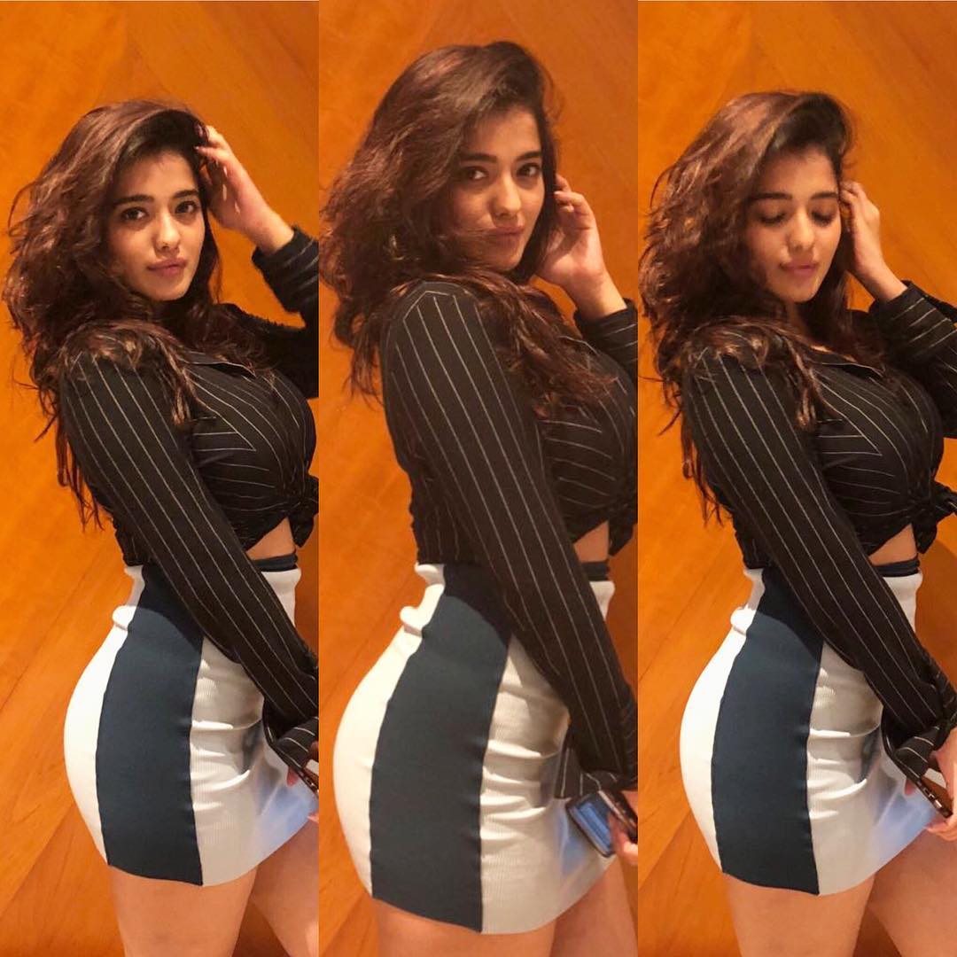 Romantic Cinema Heroine Ketika Sharma image