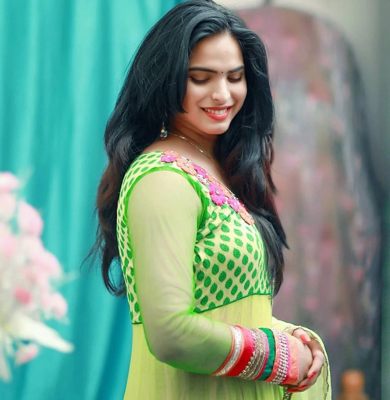 Bigg Boss Telugu 5 contestant priyanka singh unseen photos