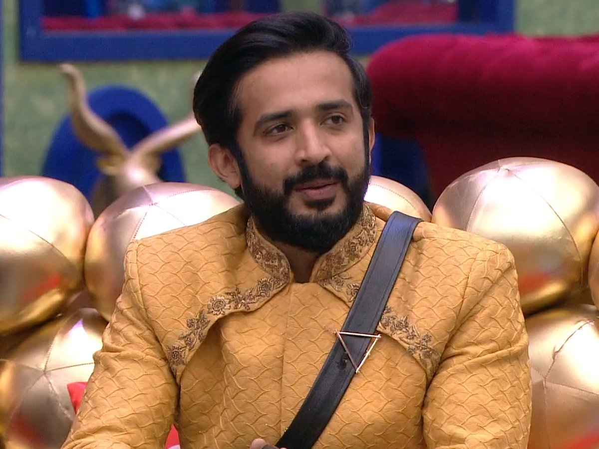 reasons behind ravi elimination in bigg boss telugu 5