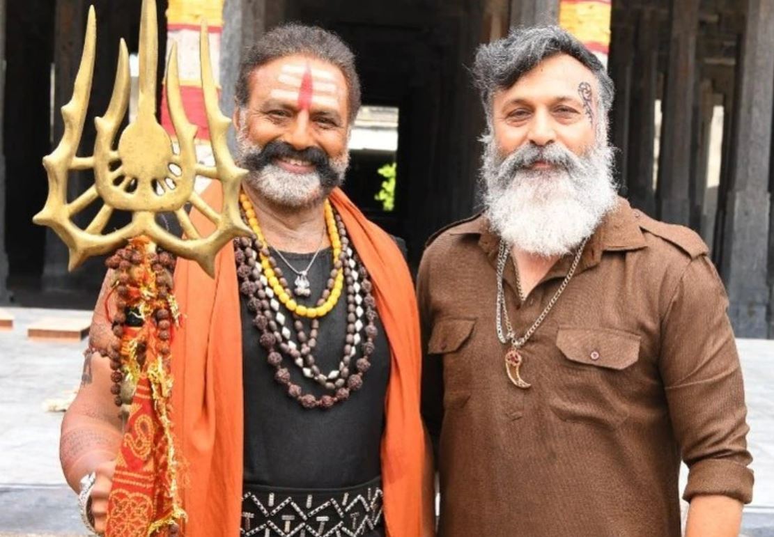 Akhanda villan nithin mehta