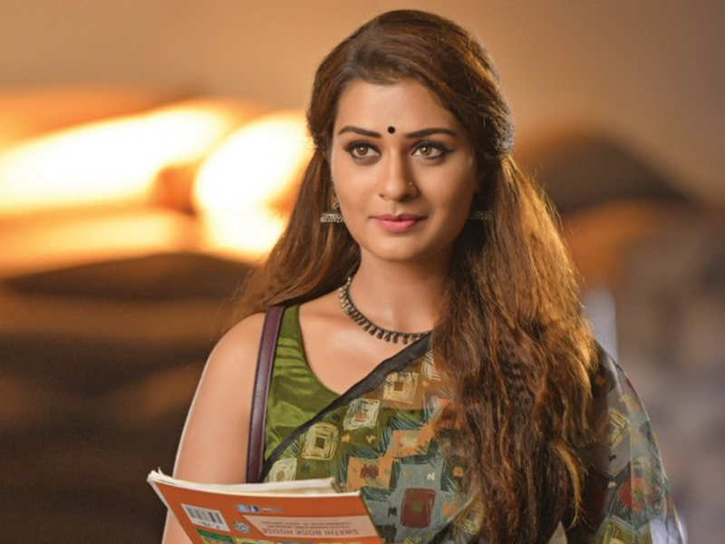 heroines who rejected akhanda