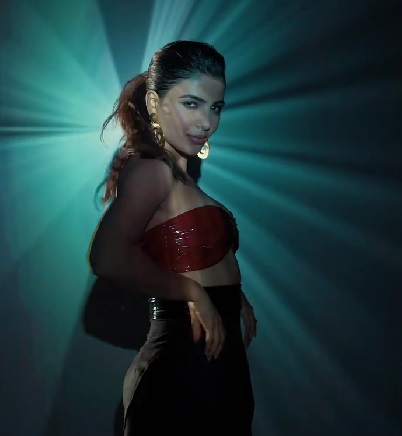 netizens trolls samantha for her latest instagram post