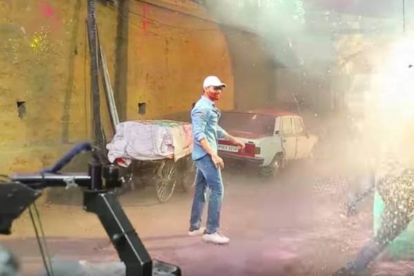 story behind bharat ane nenu holi fight deleted scene