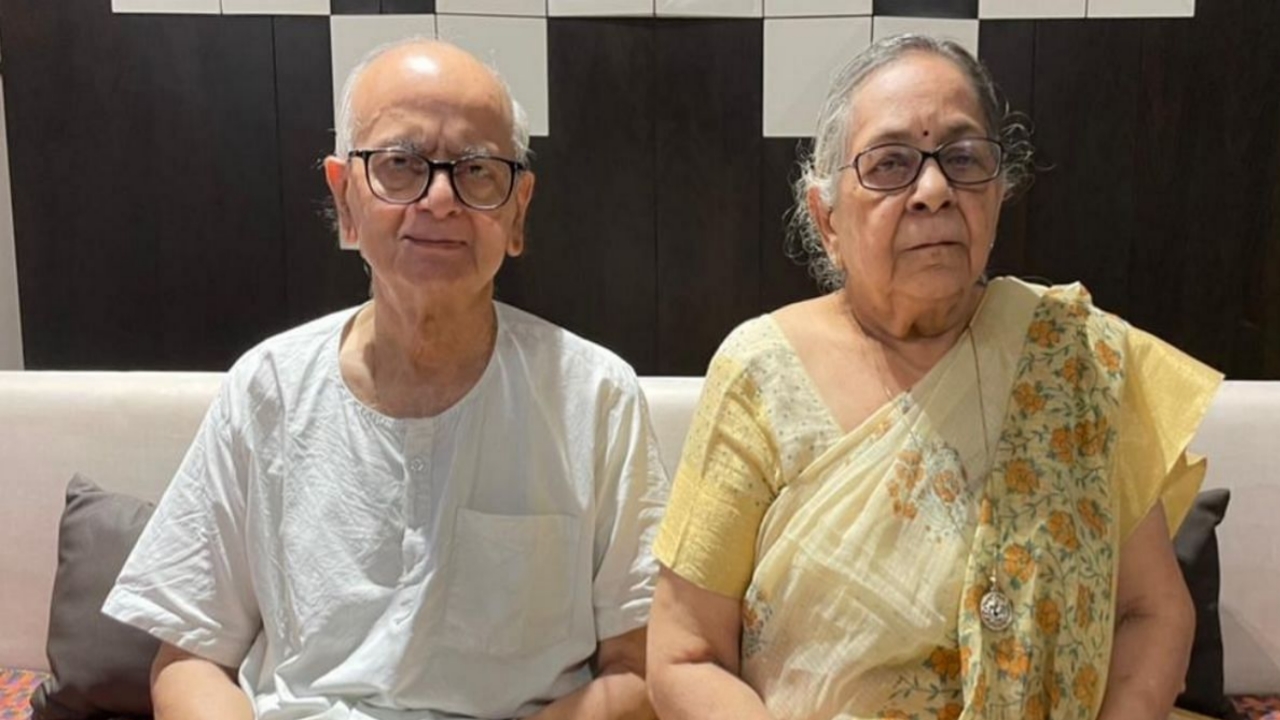 Surat 85years old couple