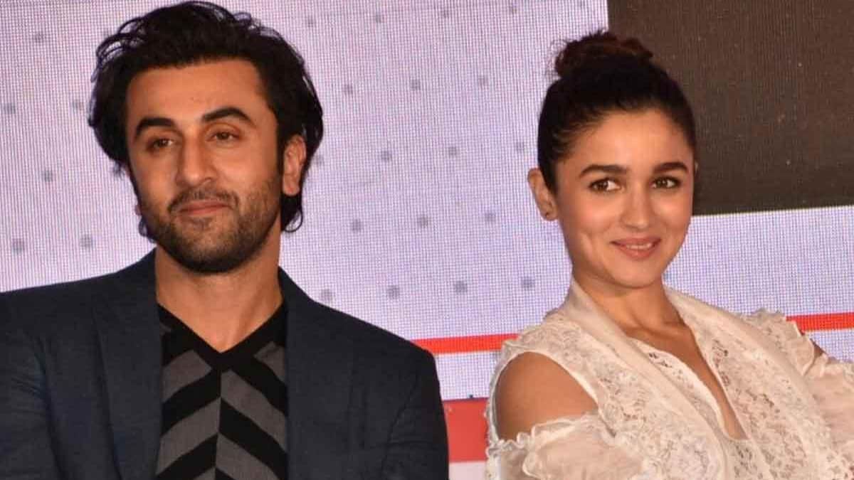actors who became parents after few months of their marriage