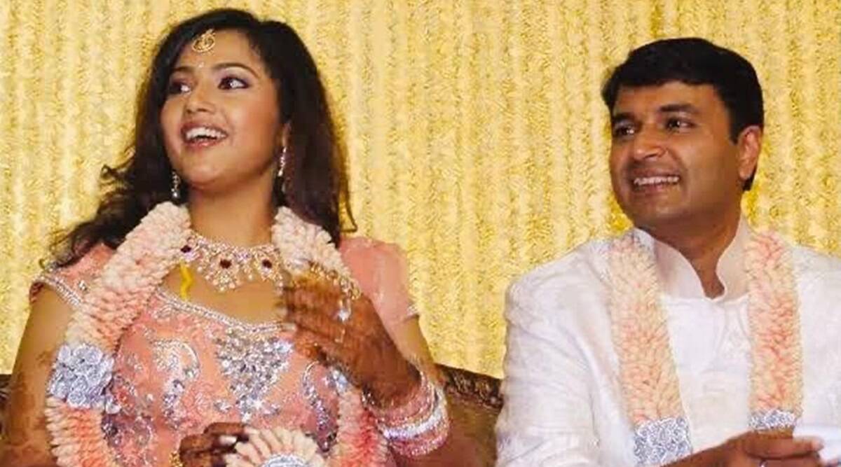 reason behind meena husband vidyasagar demise