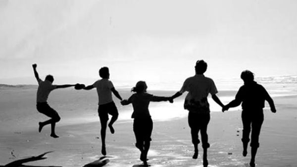 difference between international and national friendship day