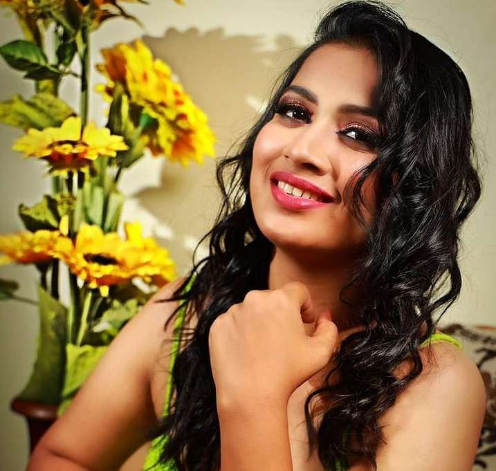 Inaya Sultana Bigg Boss