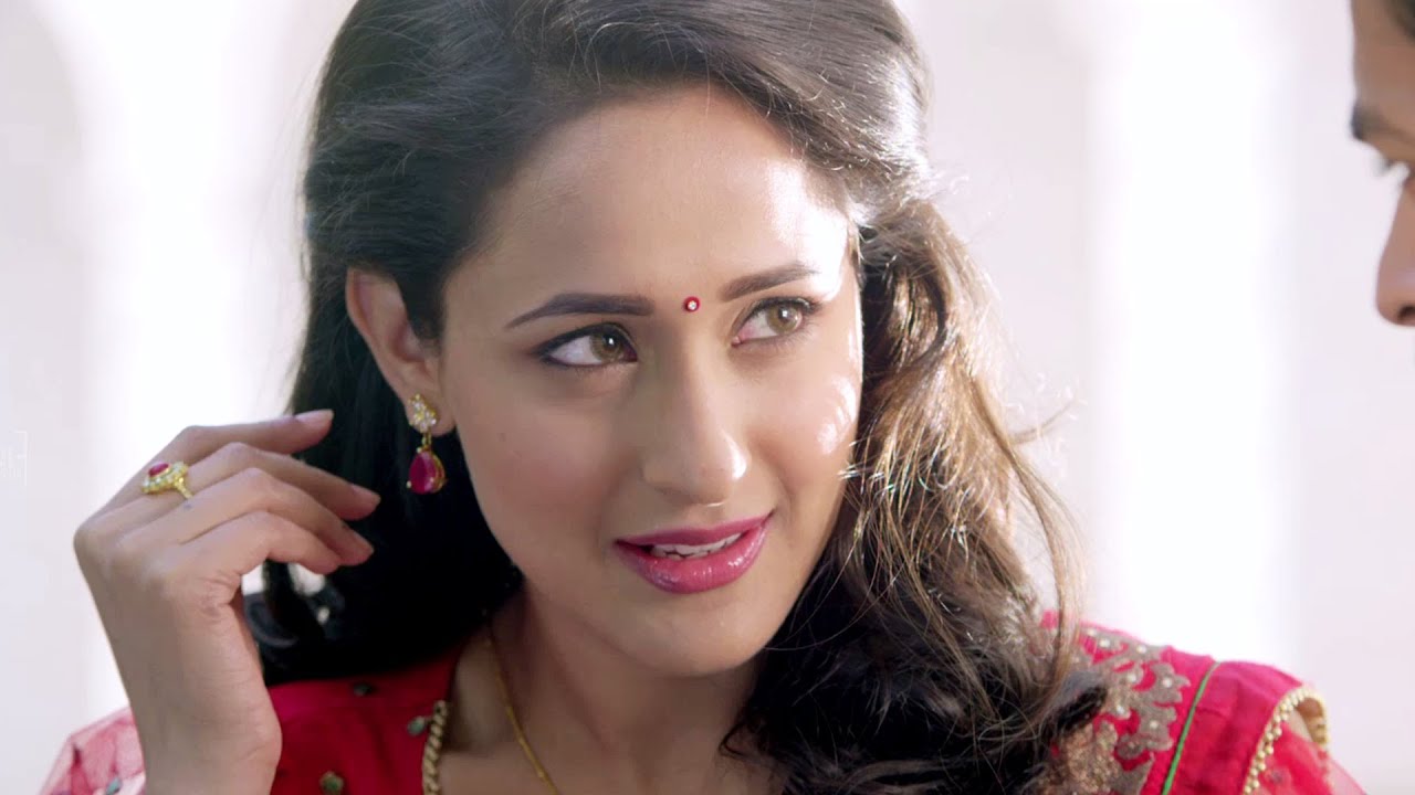 heroines who played role of the name sita