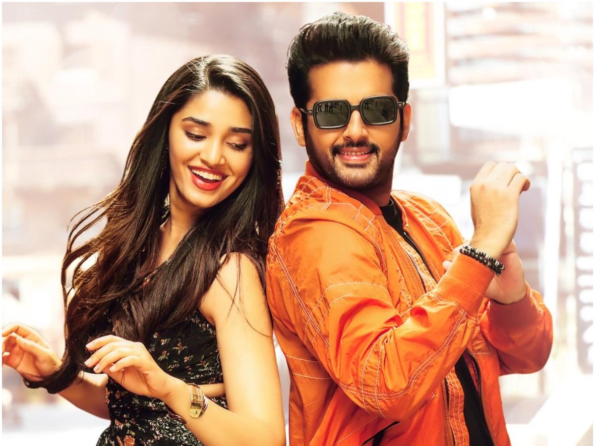 macherla niyojakavargam movie review