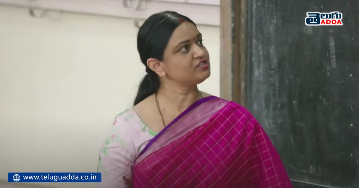 movie in which vijay devarakonda mother acted in a role