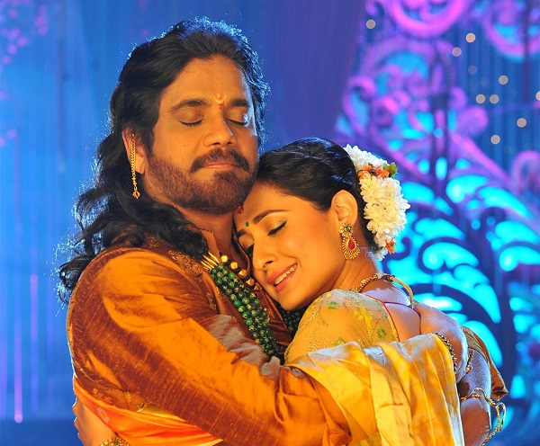 age gap between nagarjuna and these heroines