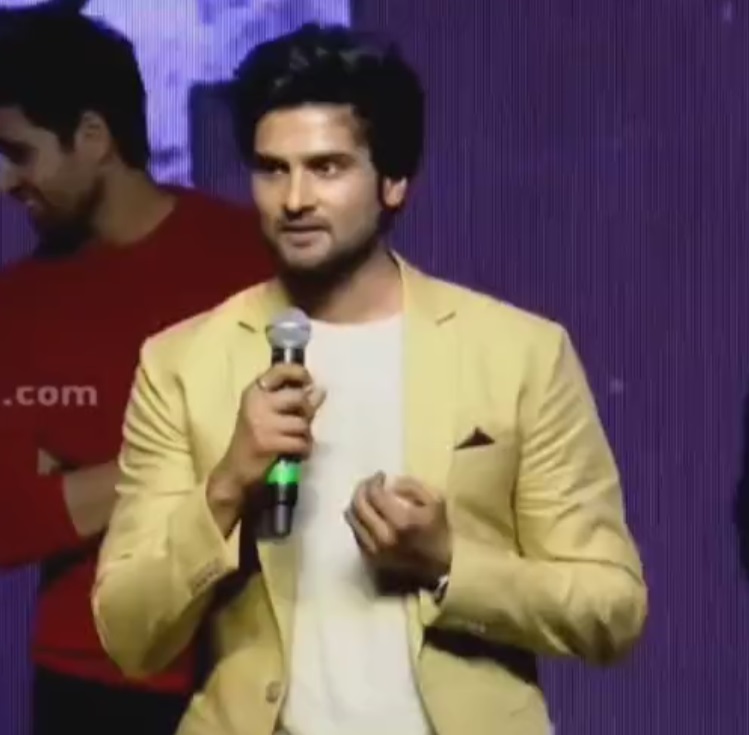 comments on a video byte from aa ammayi gurinchi meeku cheppali pre release event