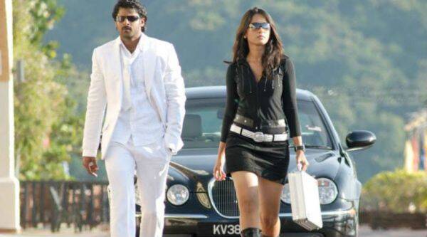 fans planning to re rease 3 films of prabhas on his birthday..