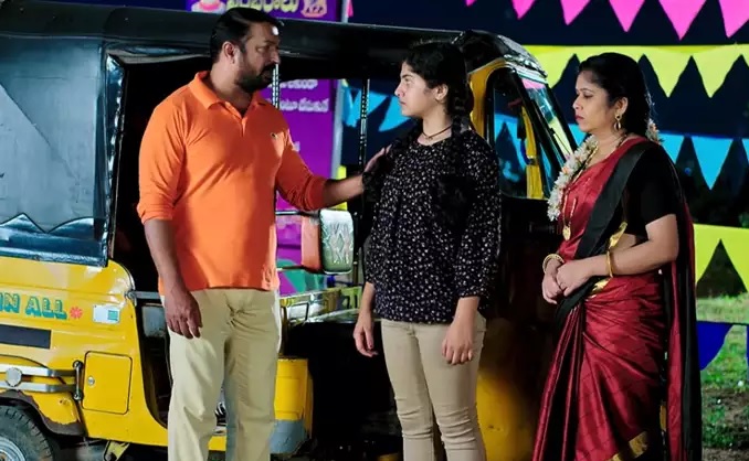 karthikadeepam today's episode.. karthik recollects his memory..