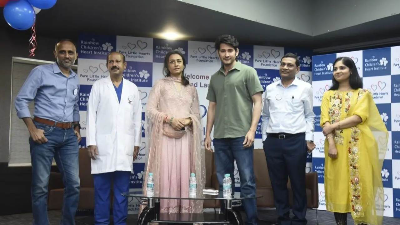 look sat these stars who are real heros too..