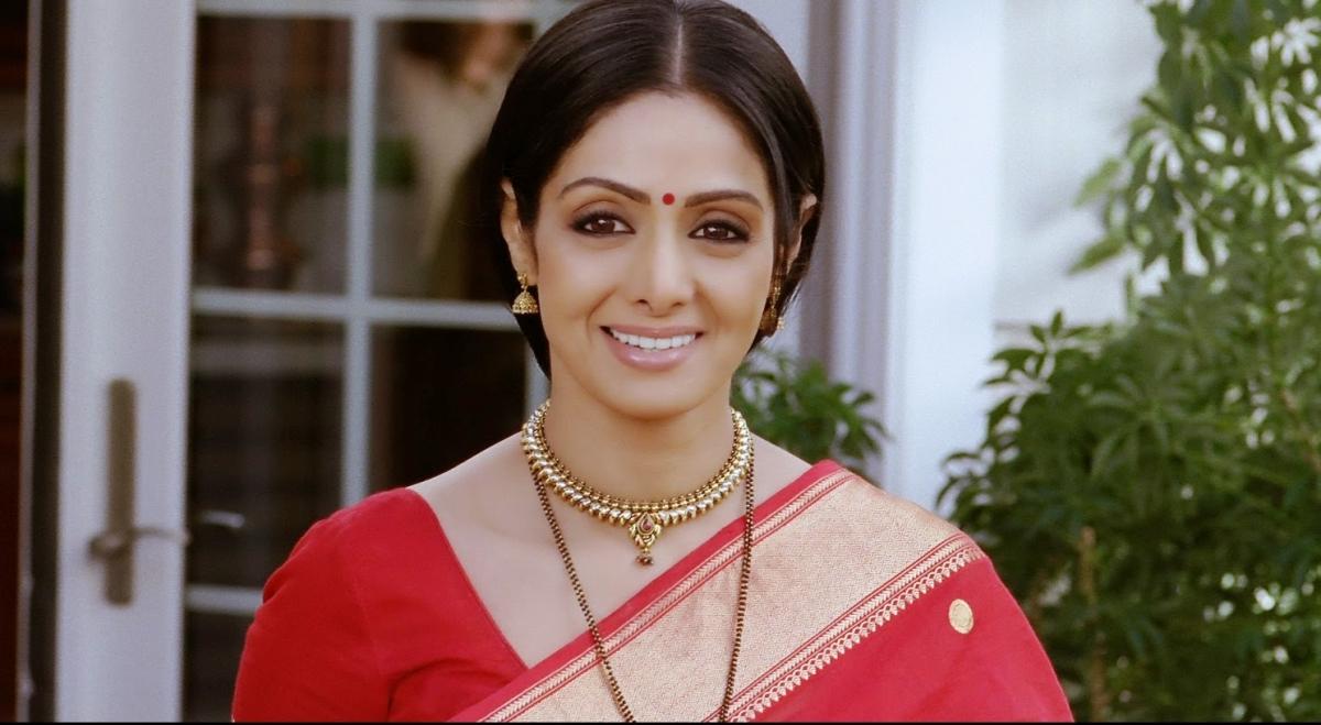 the sarees which sri devi wore in english-vinglish are now available for auction