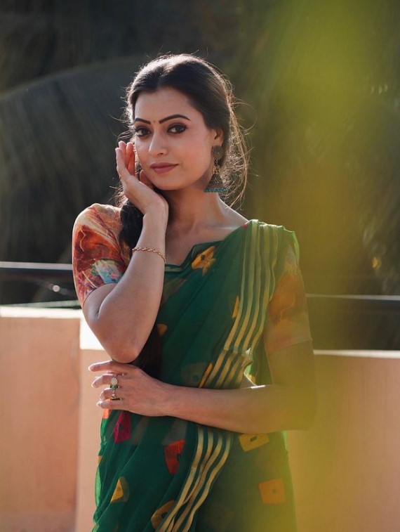 Jabardasth Anchor Sowmya images latest