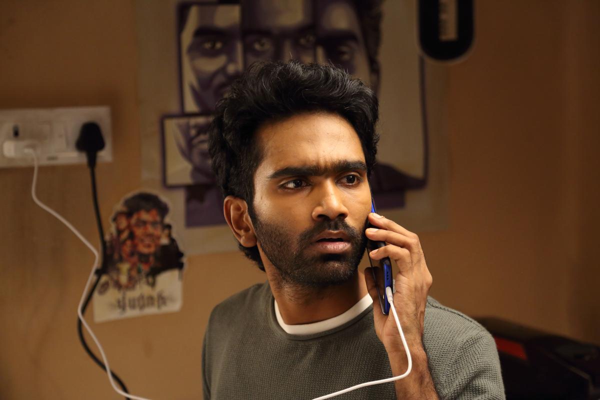 Pradeep Ranganathan Love Today telugu adda