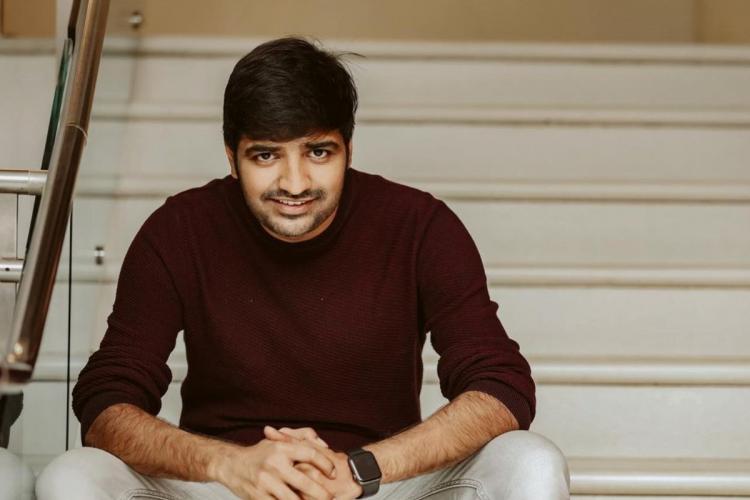 singer chinmayi comments on tamil actor satish..