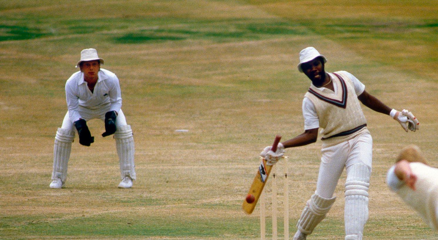 cricketers who played with injuries..