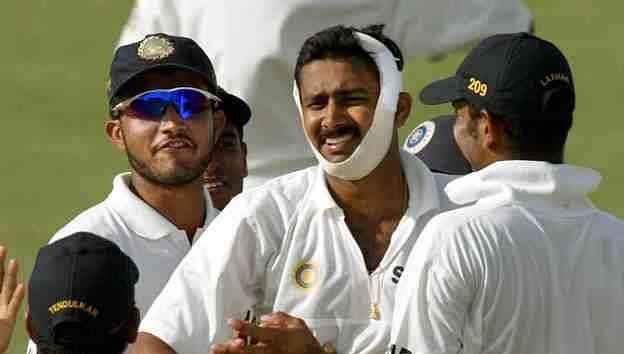 cricketers who played with injuries..