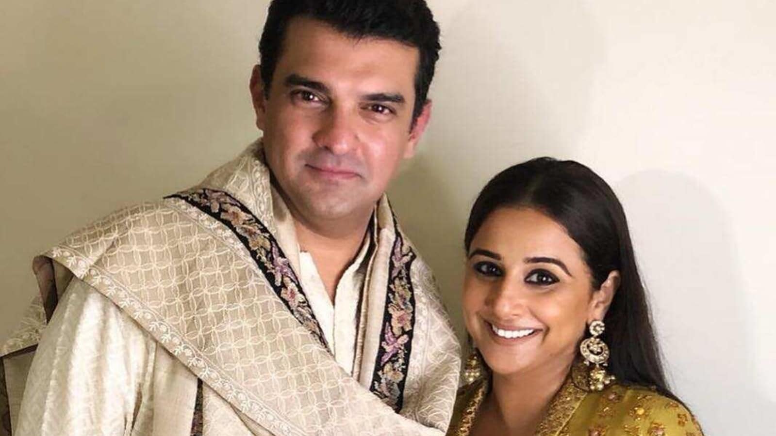heroines who married to devorced men..!!