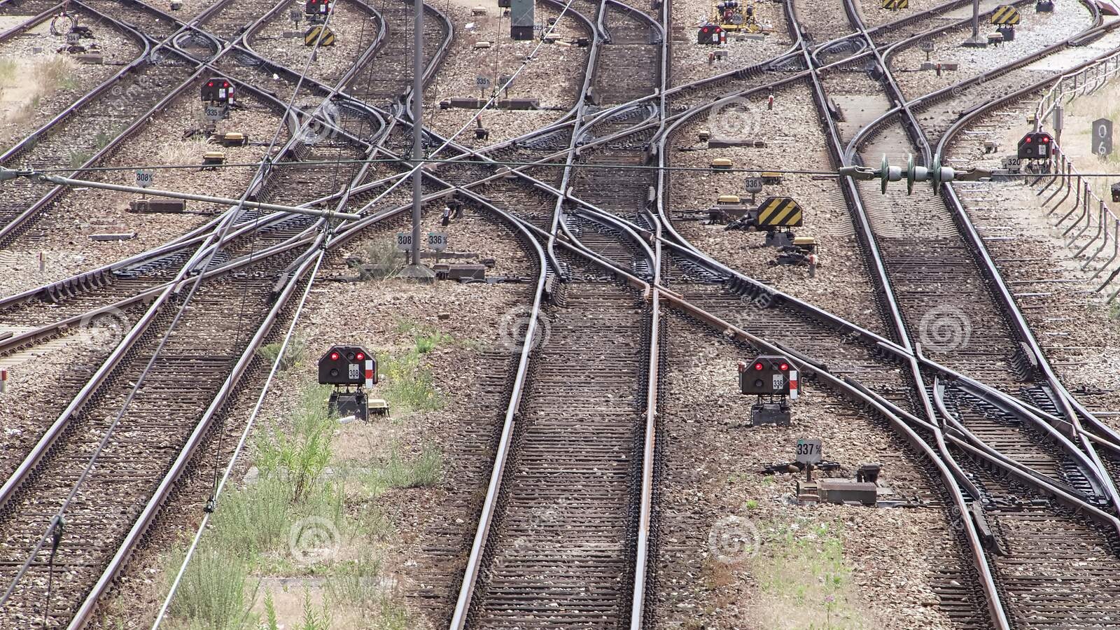 how train track changes..