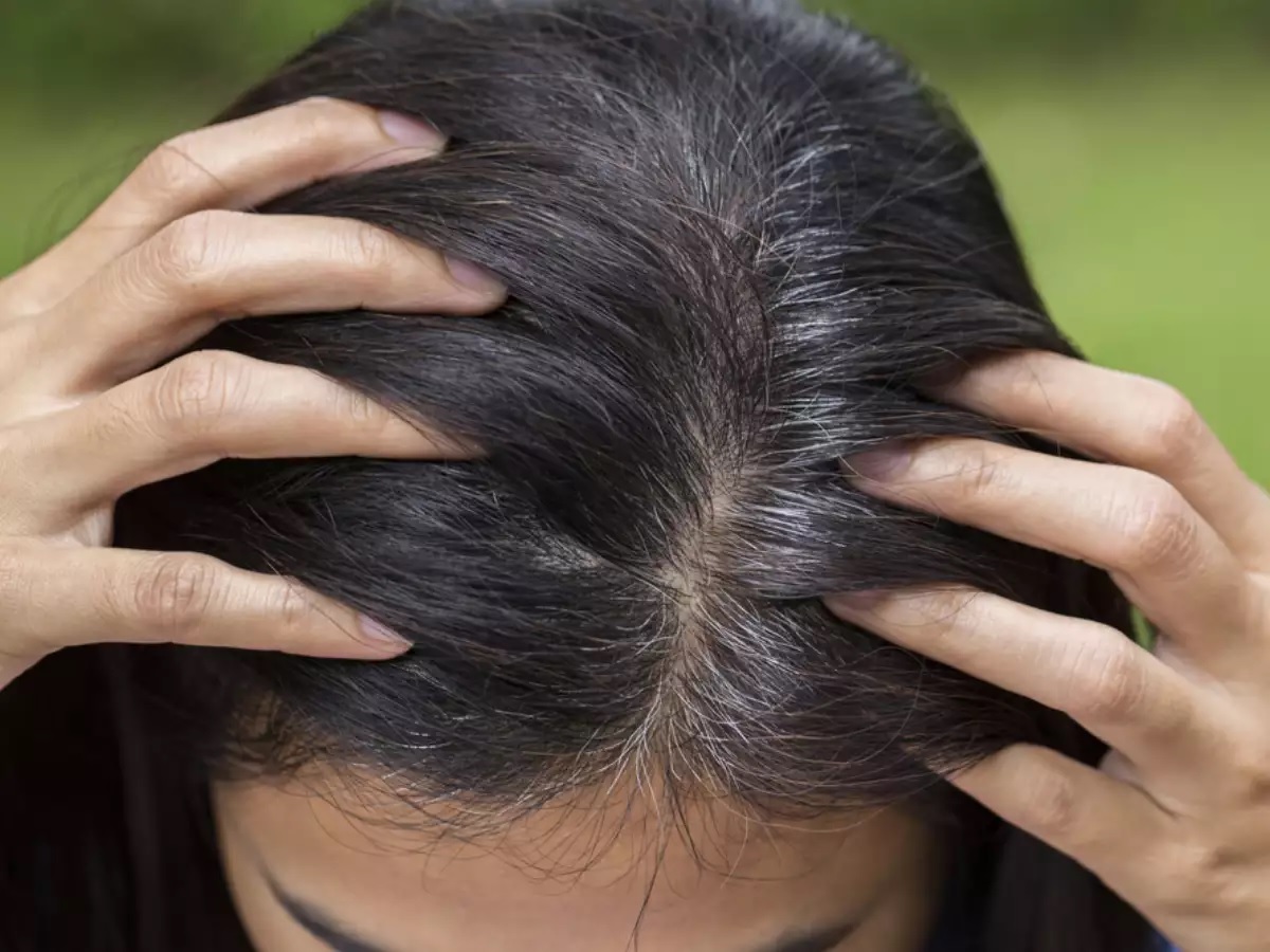 husband tries to get married again as wife gets white hair