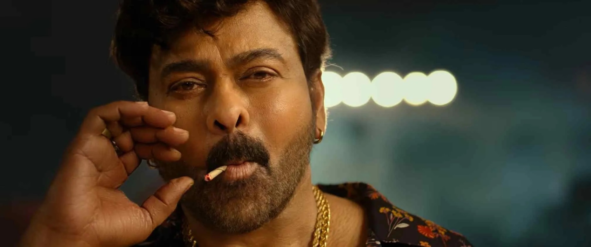 umair sandhu tweets about chiranjeevi..!!