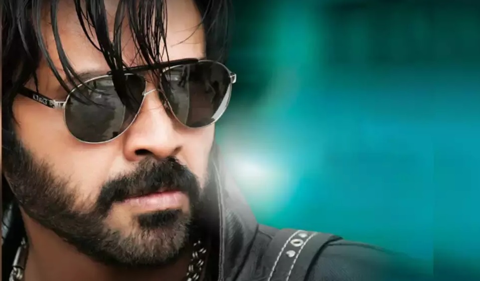 WORST ROLES BY TOLLYWOOD HEROS..