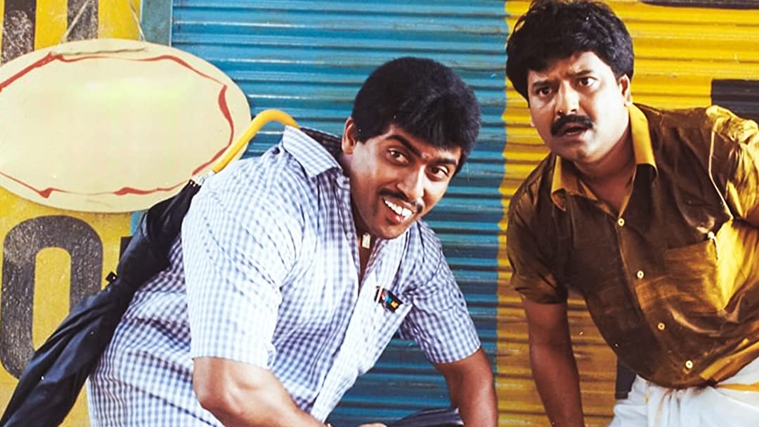 heros who acted in deglamour roles..!!