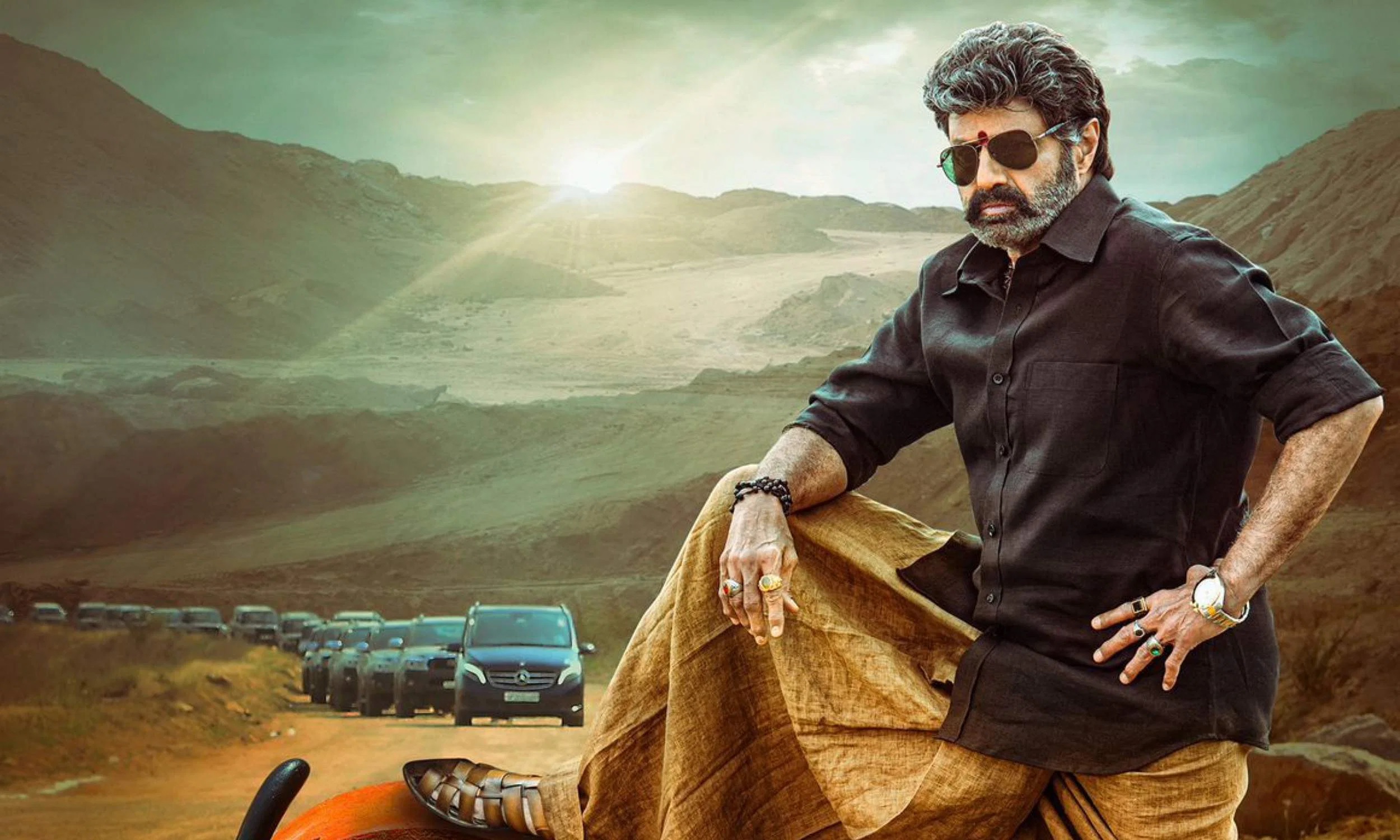 the price of balakrishna watch in veerasimhareddy movie..!!
