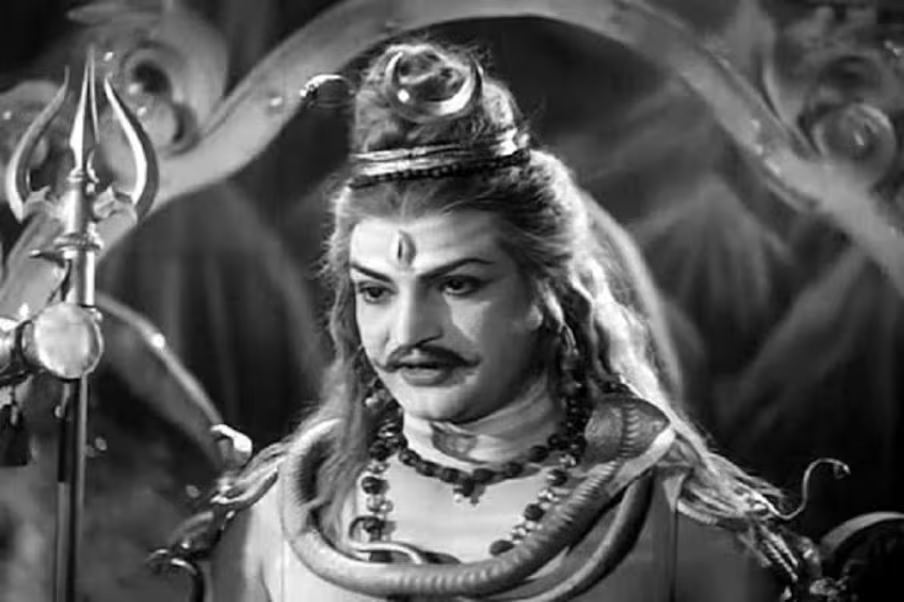 actors who acted as lord siva on screen..