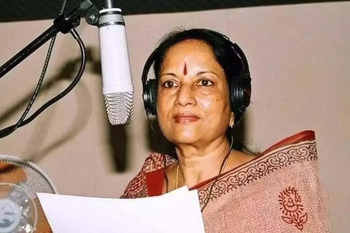 lathamangeshkar role in vanijayaram's bollywood career..