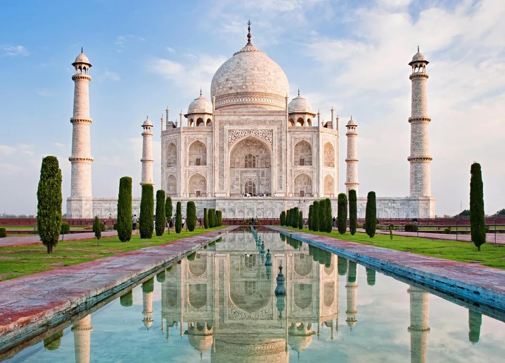 why shahjahan loves muntaj that much..!! 