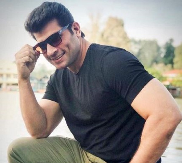 did you remember this actor from gharshana movie..