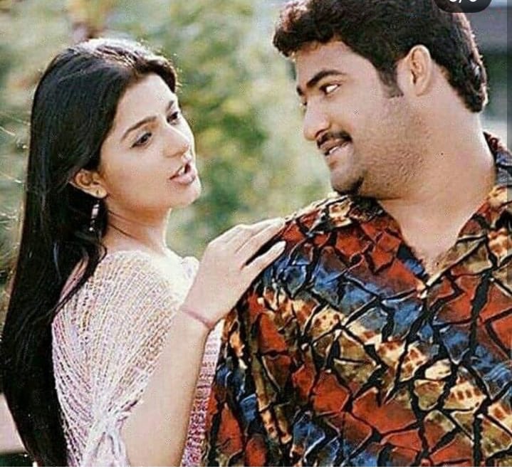 heroines who acted with younger heros..